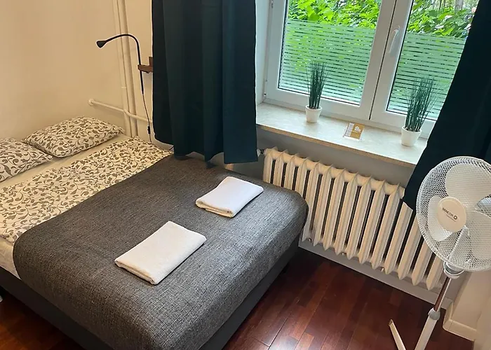 Labo Chmielna * Warsaw